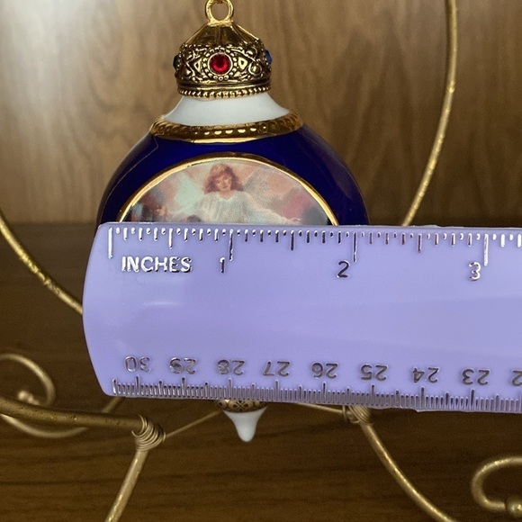 Vintage porcelain ornament Bradford Exchange Promise of a Savior collection - Picture 8 of 8